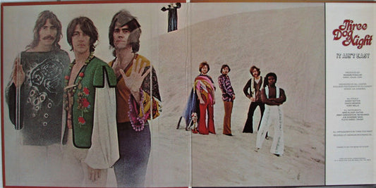 Three Dog Night : It Ain't Easy (LP, Album, RP, Mon)