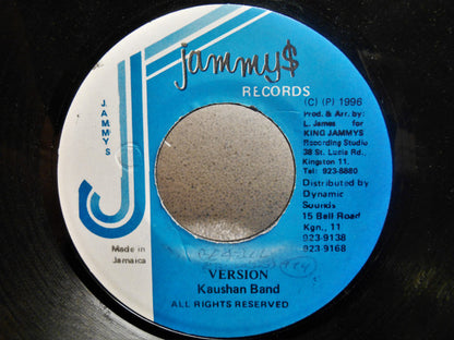 Junior Cat : Ready To Shoot (7")