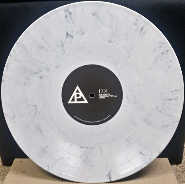 Poppy (38) : Am I A Girl? (2xLP, Album, Whi)