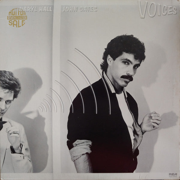 Daryl Hall & John Oates : Voices (LP, Album, Ind)