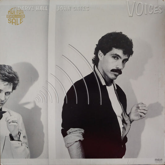 Daryl Hall & John Oates : Voices (LP, Album, Ind)