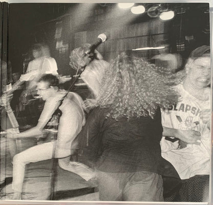 Mudhoney : Every Good Boy Deserves Fudge (LP, Album, RE, Lig + LP, Red + Dlx, RM)