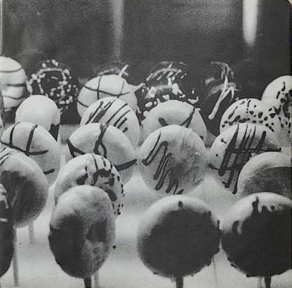 John Hiatt : Bring The Family (LP, Album)