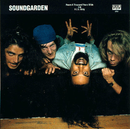 Soundgarden : Room A Thousand Years Wide b/w H.I.V. Baby (7", Single, Ltd, Gra)