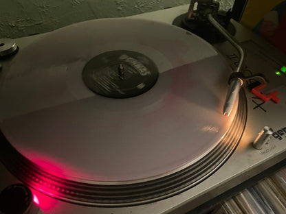 The Donnas : Early Singles 1995-1999 (LP, Comp, Ltd, Nat)