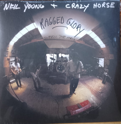 Neil Young + Crazy Horse : Ragged Glory - Smell The Horse (3xLP, Album, RE)