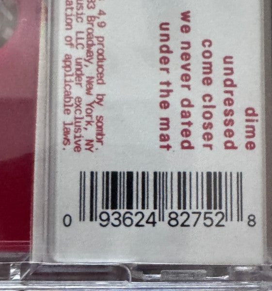 Sombr (2) : I Barely Know Her (Cass, Album, Red)