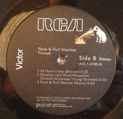 Triumph (2) : Rock & Roll Machine (LP, Comp, RE)