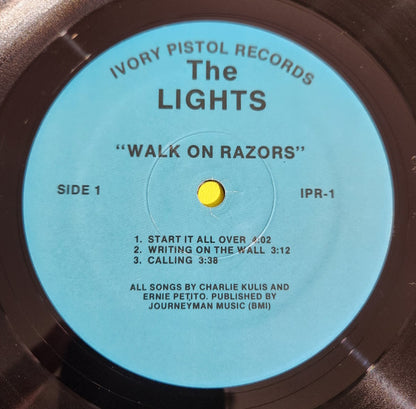 The Lights (13) : Walk On Razors (12", MiniAlbum)