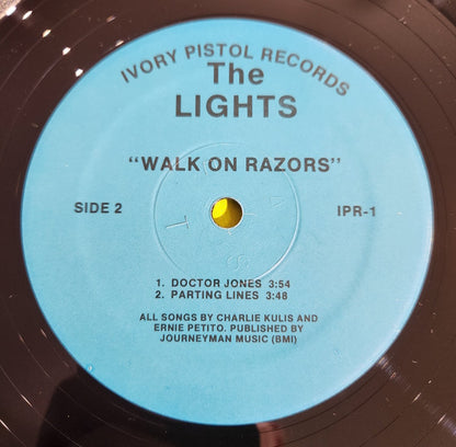 The Lights (13) : Walk On Razors (12", MiniAlbum)