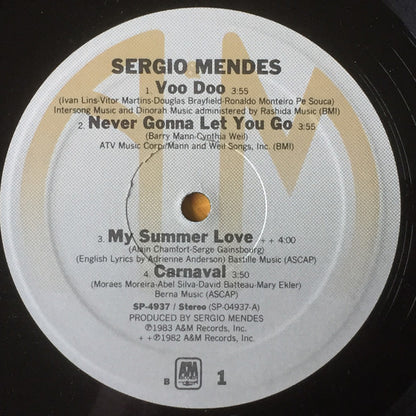 Sérgio Mendes : Sergio Mendes (LP, Album, B -)
