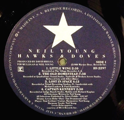 Neil Young : Hawks & Doves (LP, Album, Win)
