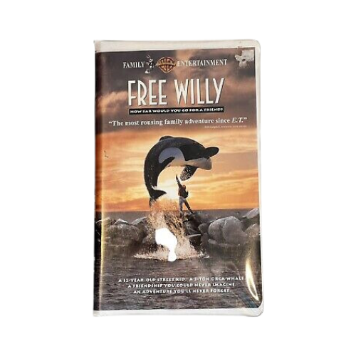 Free Willy [VHS]