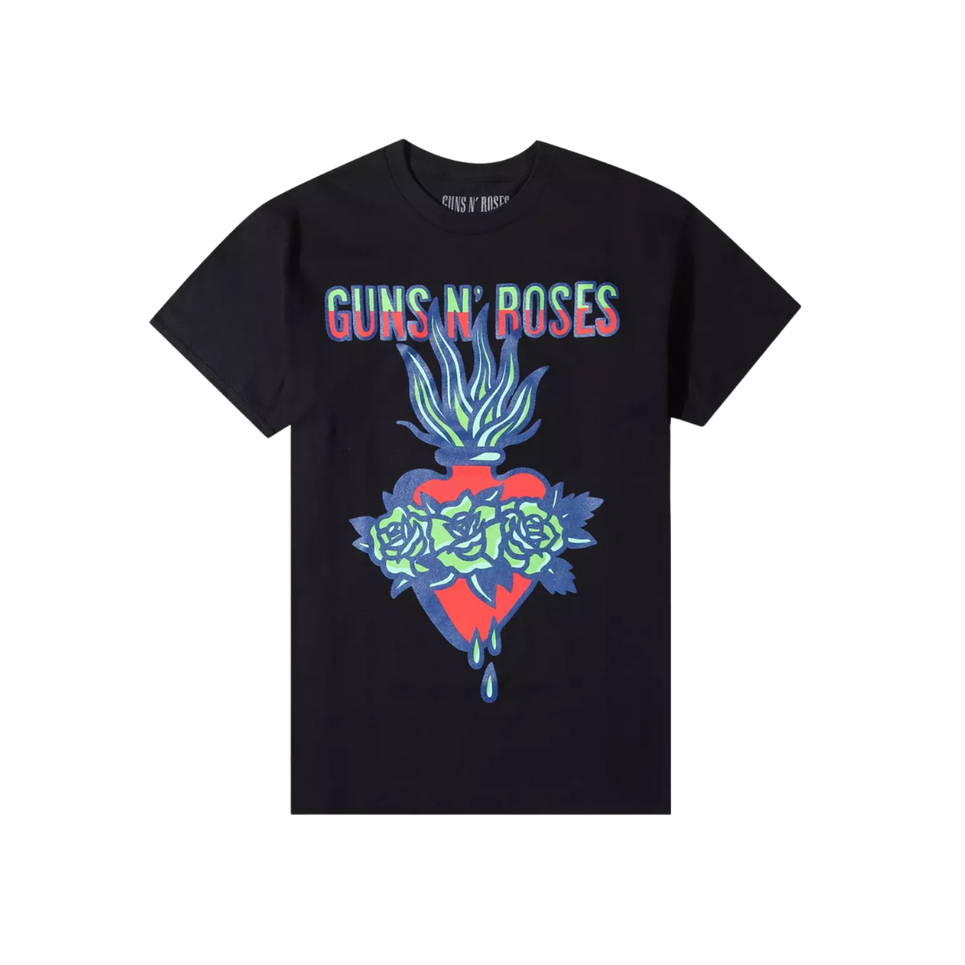 Black t-shirt with Guns N' Roses logo and heart design